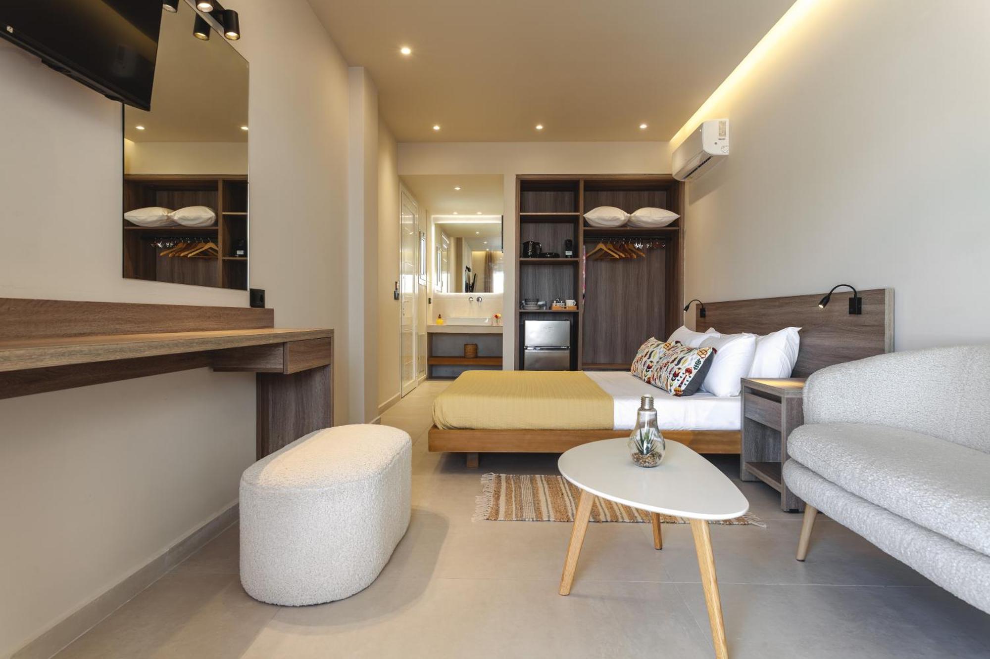 Apartment Living *